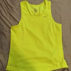 Nike size M shirt🍋